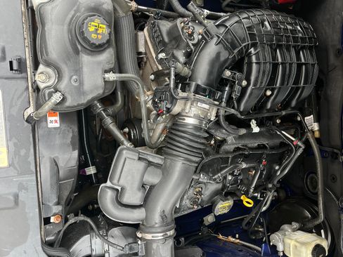 Used 2014 Ford Mustang V6 Coupe 2D image 14