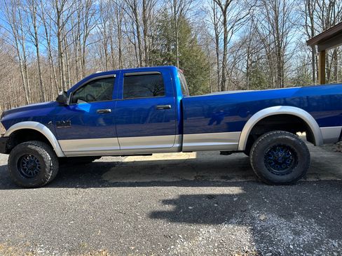 Used 2017 RAM 2500 Tradesman w/ Snow Chief Group AWD/4WD image 9