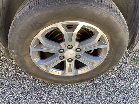 Used 2013 GMC Acadia SLT image 10