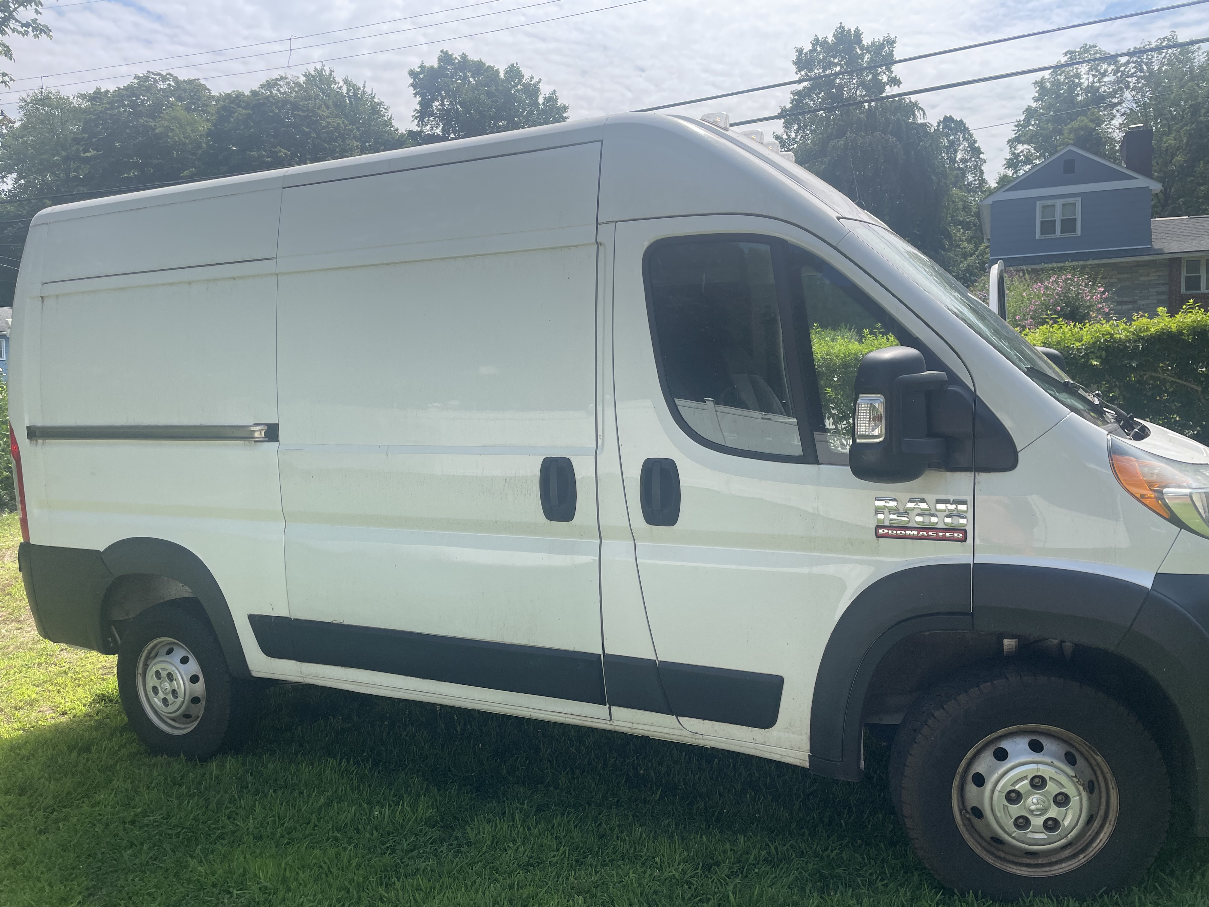 Used 2019 RAM ProMaster 1500 FWD image 2