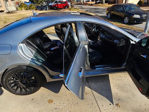 Used 2012 Mercedes-Benz CLS 550 image 11