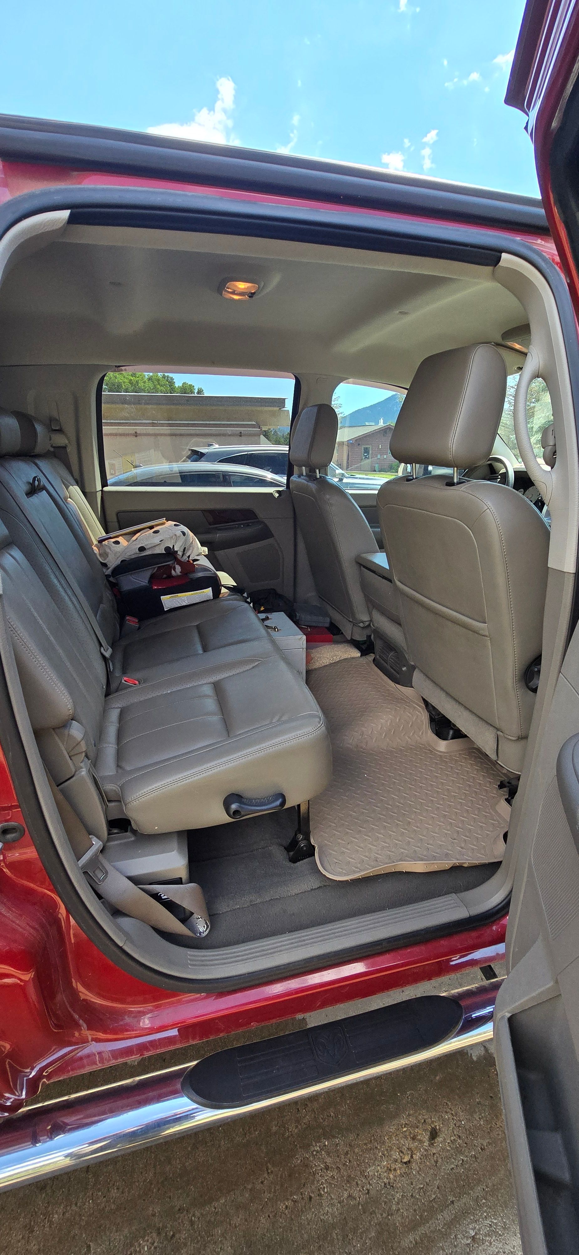 Used 2008 Dodge Ram 1500 Truck Laramie w/ Trailer Tow Group AWD/4WD image 9