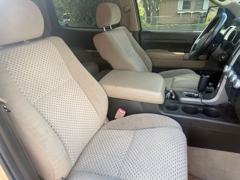 Used 2010 Toyota Tundra SR5 image 18