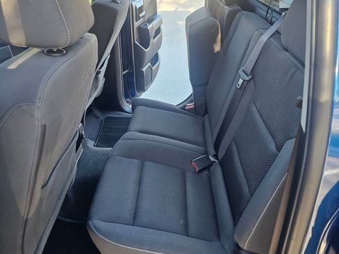 Used 2019 GMC Sierra 1500 SLE w/ SLE Value Package image 12