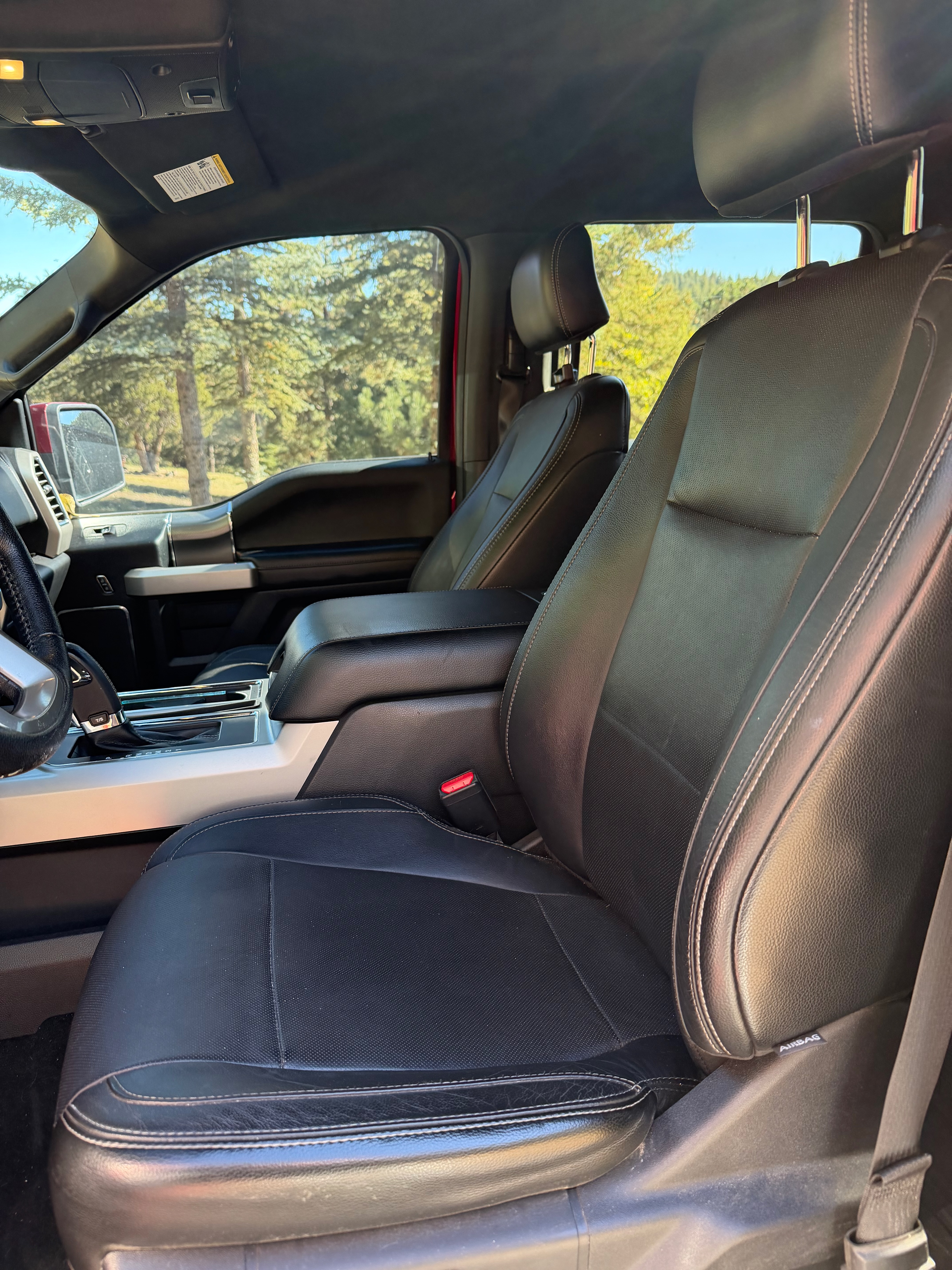 Used 2015 Ford F150 Lariat AWD/4WD image 6