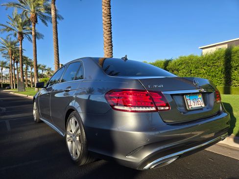 Used 2016 Mercedes-Benz E 350 4MATIC Sedan image 11