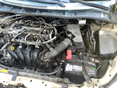 Used 2010 Toyota Corolla LE image 20