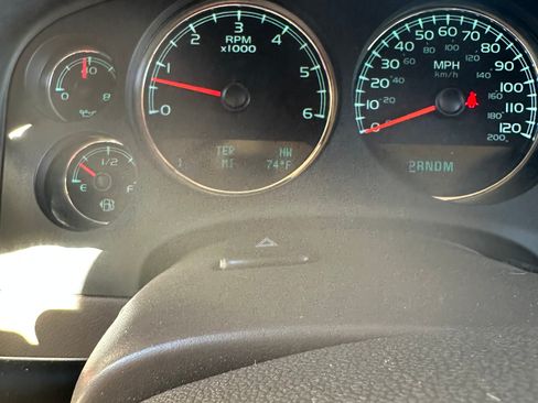 Used 2011 Chevrolet Tahoe LT image 6