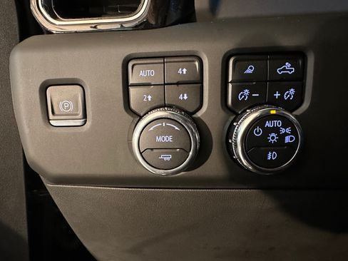 Used 2023 GMC Sierra 1500 Denali image 28