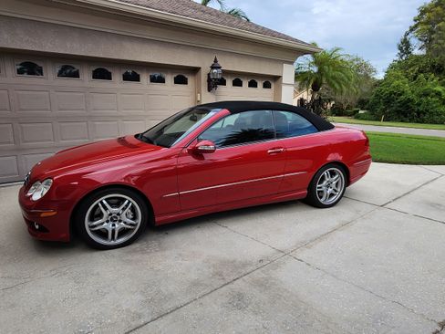 Used 2006 Mercedes-Benz CLK 55 AMG Cabriolet image 2