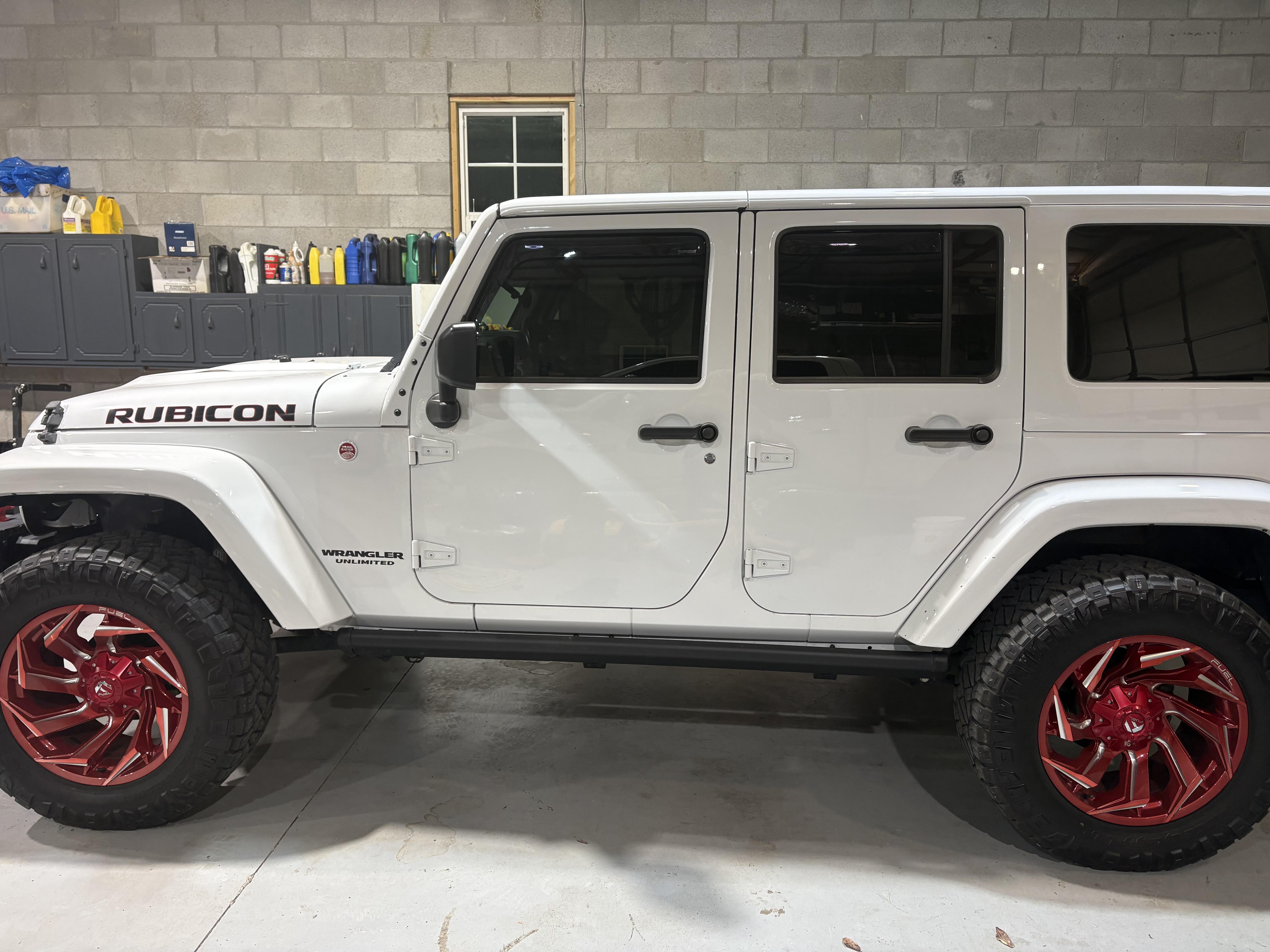 Used 2016 Jeep Wrangler Unlimited Rubicon AWD/4WD image 1