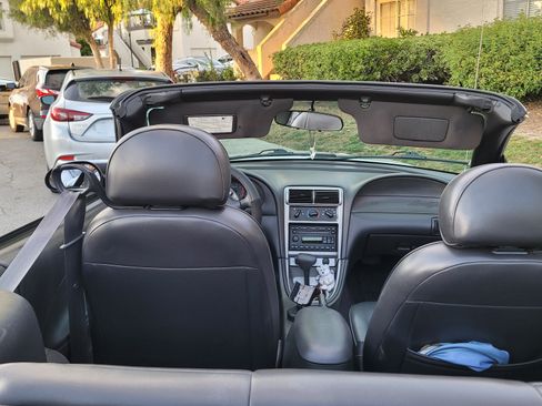 Used 2003 Ford Mustang Deluxe Convertible image 6