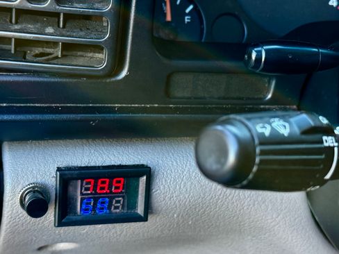 Used 1996 Dodge Ram 2500 Truck 4x4 Club Cab image 26