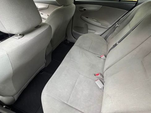 Used 2013 Toyota Corolla L FWD image 10