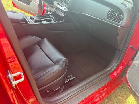 Used 2020 Kia Stinger GT-Line w/ Sun & Sound Package image 26