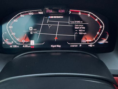 Used 2022 BMW M850i xDrive Convertible image 17