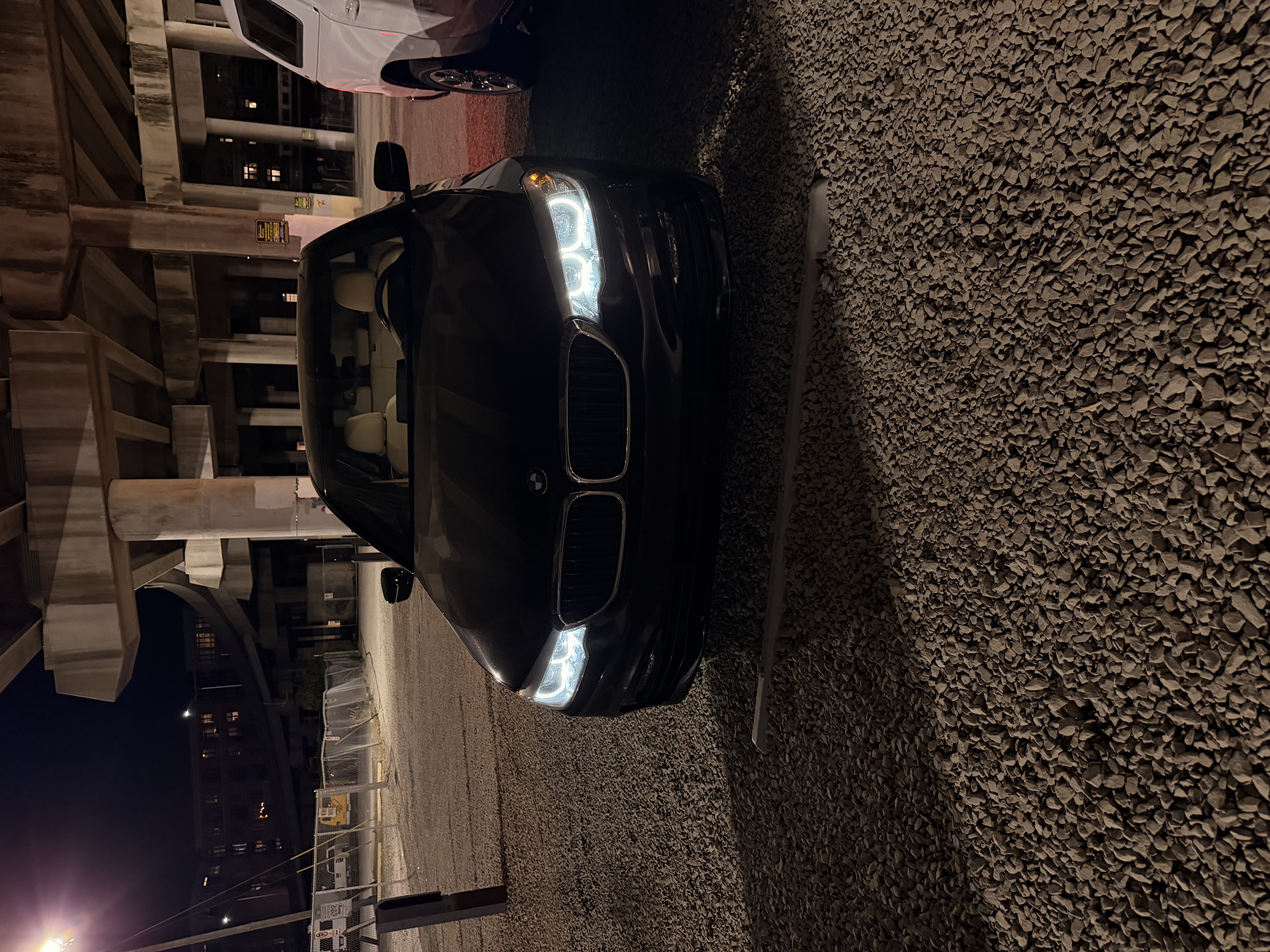 Used 2017 BMW 530i RWD image 6