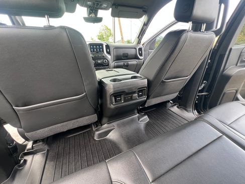 Used 2022 Chevrolet Silverado 2500 LT w/ Midnight Edition AWD/4WD image 15