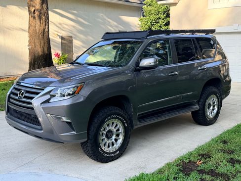 Used 2014 Lexus GX 460 AWD/4WD image 10