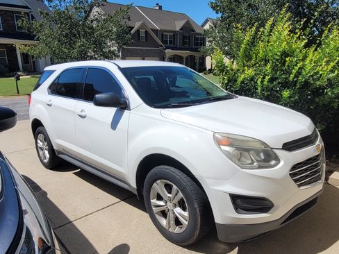 Used 2016 Chevrolet Equinox LS FWD image 1