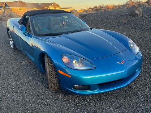 Used 2008 Chevrolet Corvette Convertible 2D w/ Preferred Equipment Group image 6
