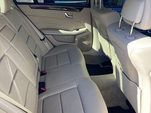 Used 2016 Mercedes-Benz E 350 Sedan image 12