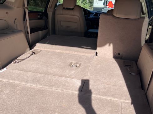 Used 2008 Buick Enclave CXL w/ Driver Confidence Package image 22