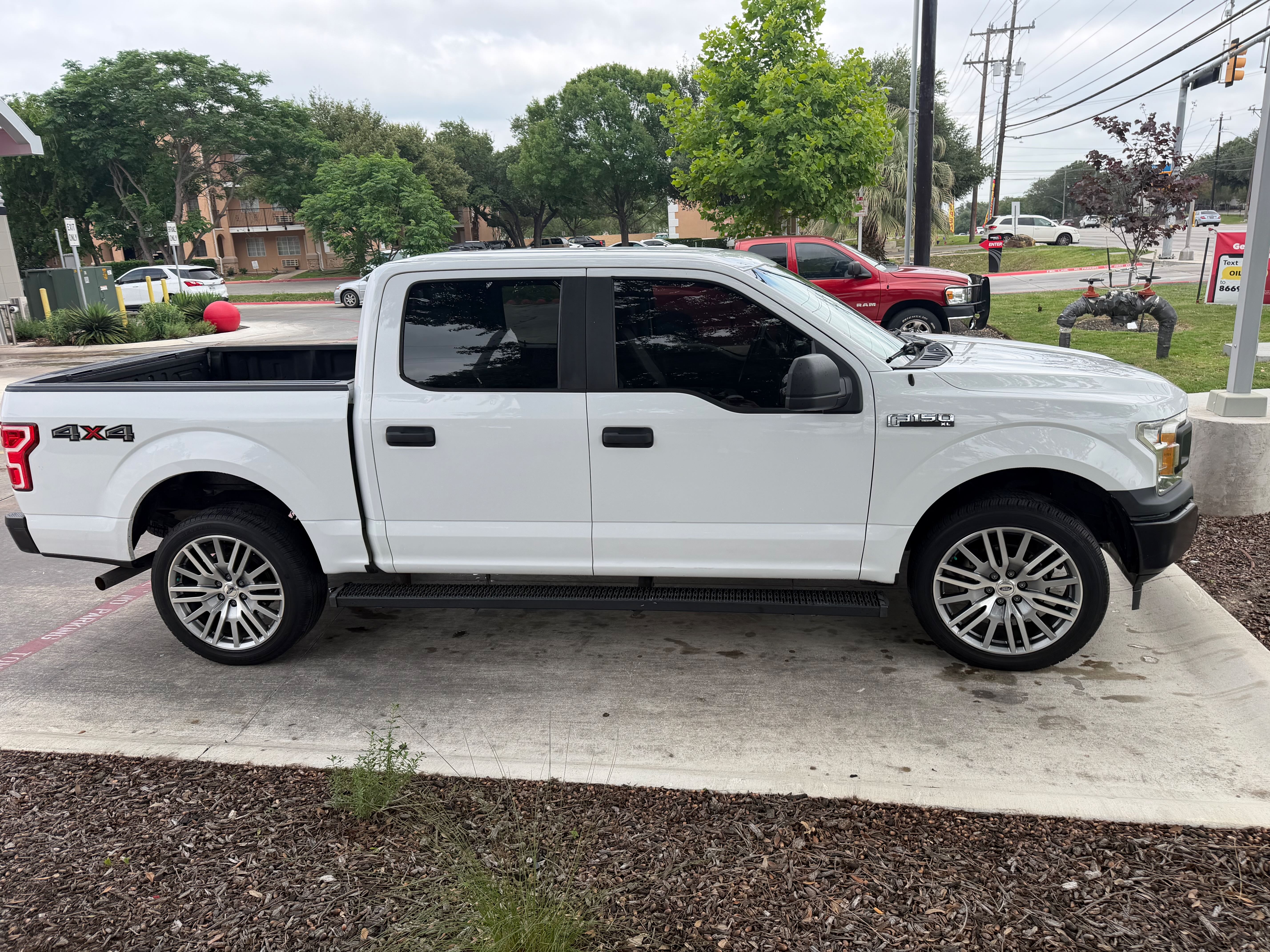 Used 2019 Ford F150 XL w/ XL Power Equipment Group AWD/4WD image 1