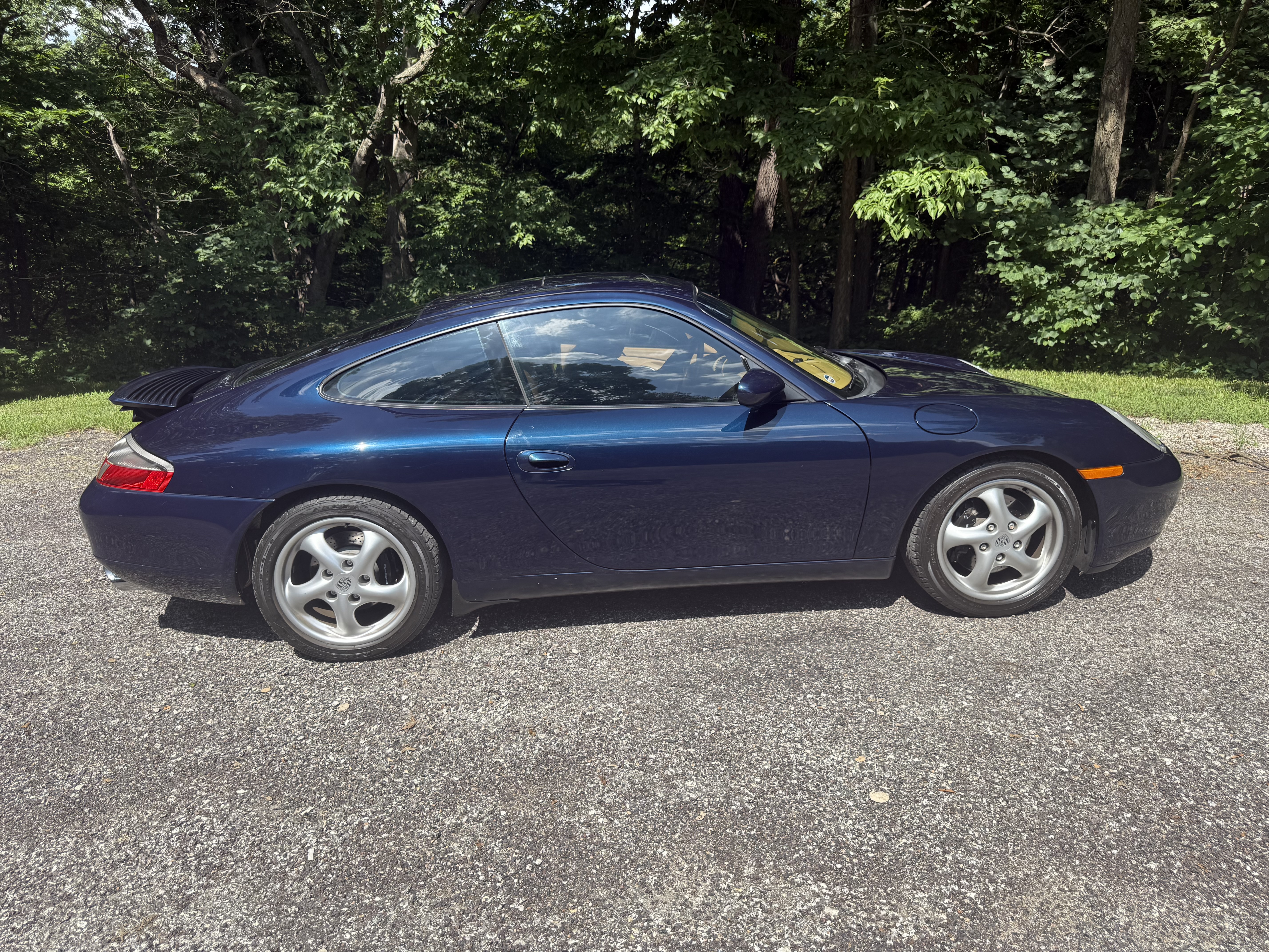 Used 2000 Porsche 911 GT3 RS image 14