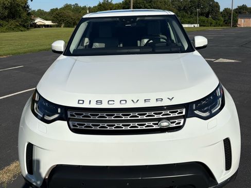 Used 2017 Land Rover Discovery HSE Luxury image 6