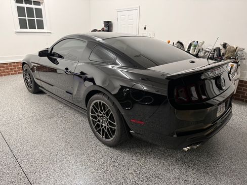 Used 2013 Ford Mustang Shelby GT500 image 10