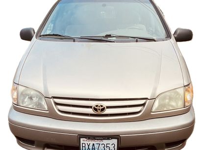 Used 2002 Toyota Sienna LE