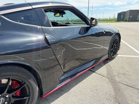 Used 2024 Nissan Z NISMO w/ Floor Mat Package RWD image 12