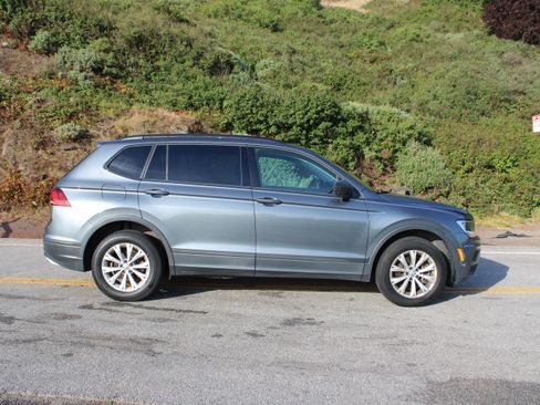 Used 2019 Volkswagen Tiguan S w/ Driver Assistance Package AWD/4WD image 5