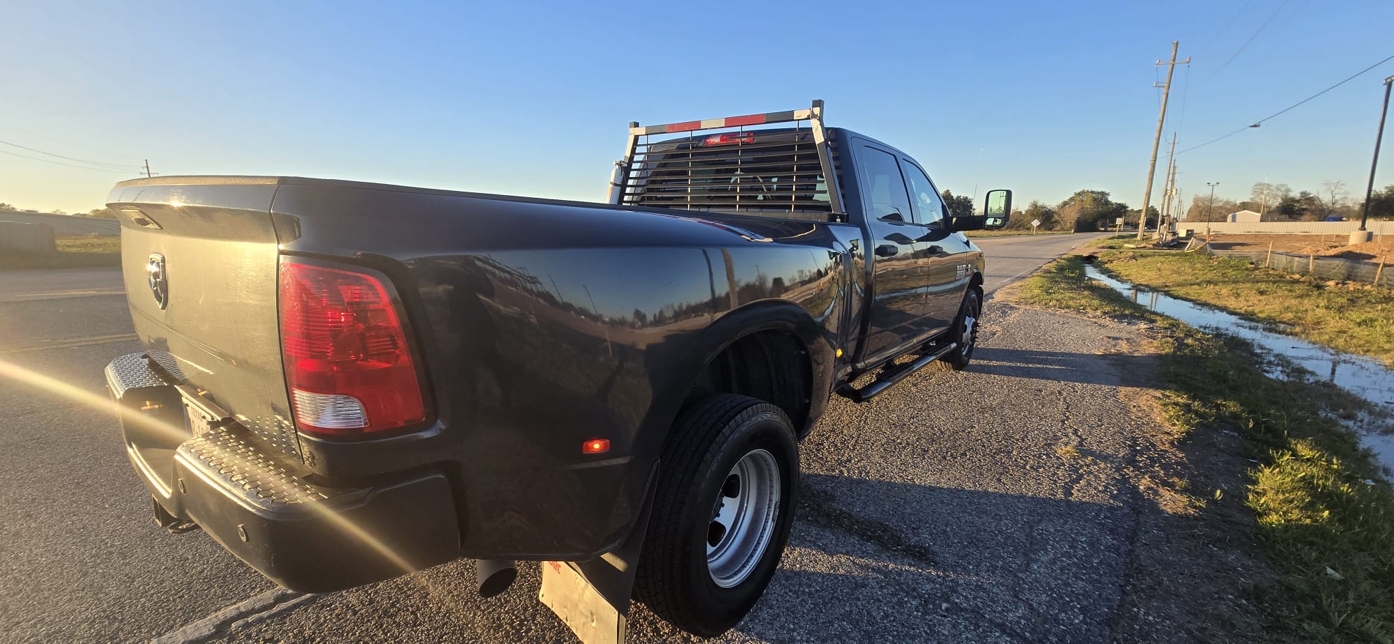 Used 2018 RAM 3500 Tradesman w/ Popular Equipment Group RWD image 5