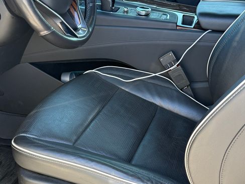 Used 2021 Cadillac Escalade ESV Premium Luxury image 22