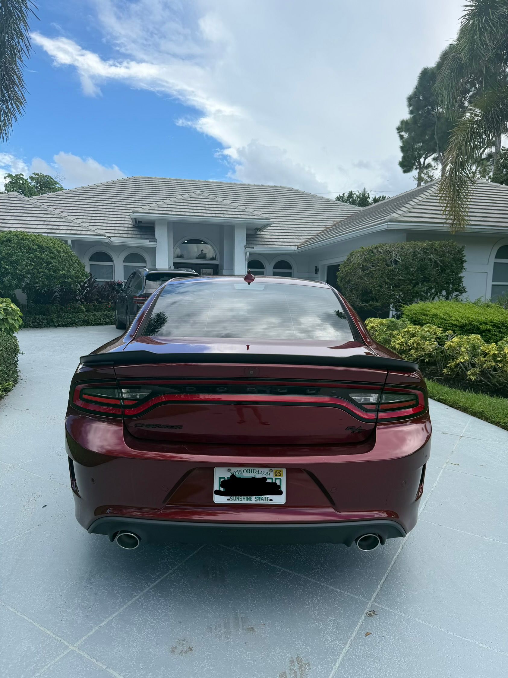 Used 2022 Dodge Charger R/T w/ Blacktop Package RWD image 5