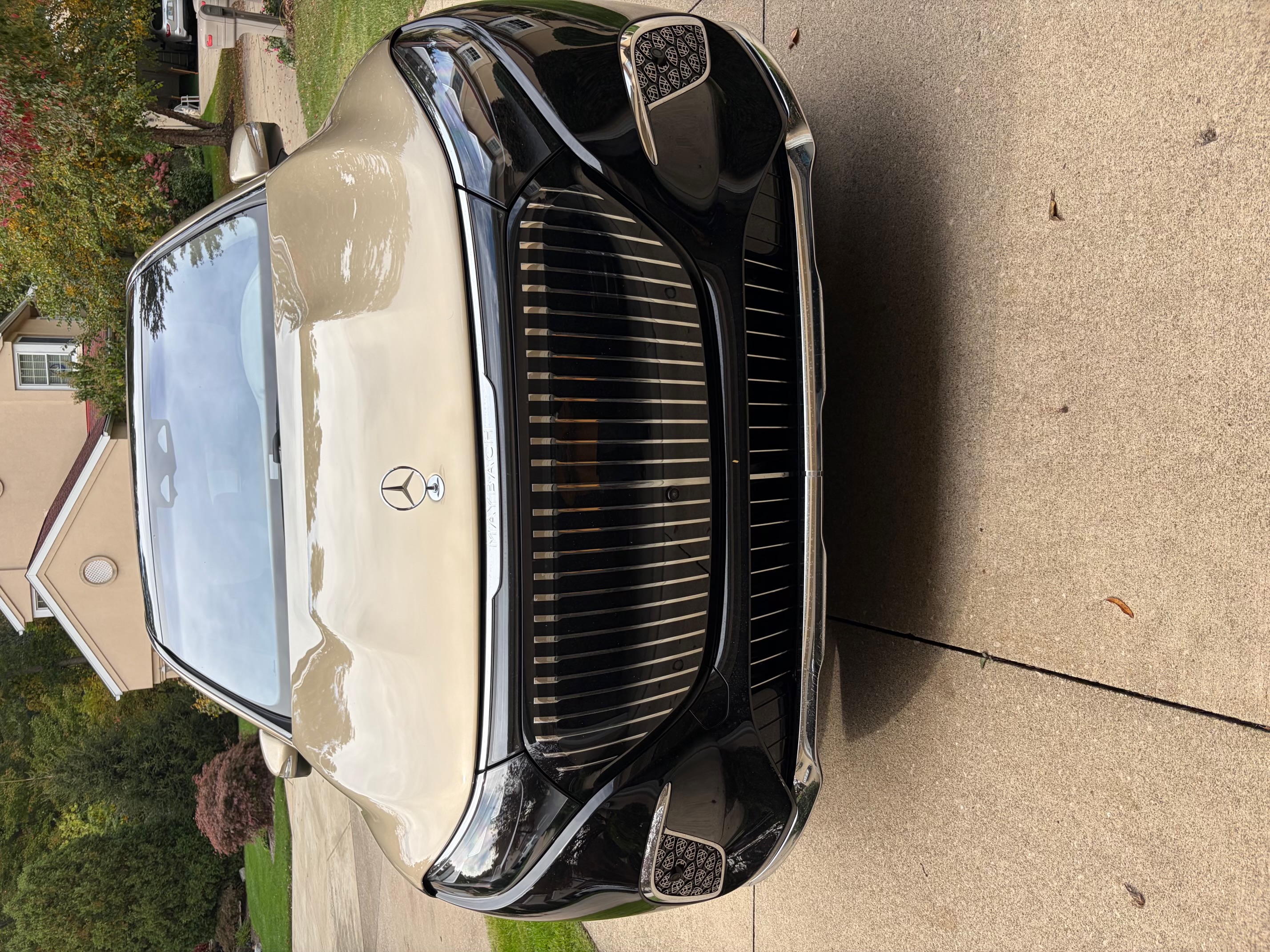 Used 2024 Mercedes-Benz Maybach EQS 680 4MATIC image 1