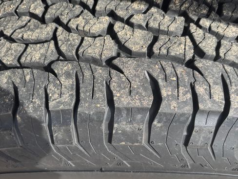 Used 2015 Ford F150 XL w/ Equipment Group 101A Mid image 5