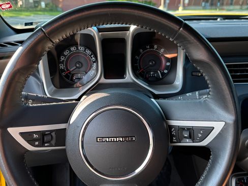 Used 2010 Chevrolet Camaro SS w/ RS Package RWD image 8