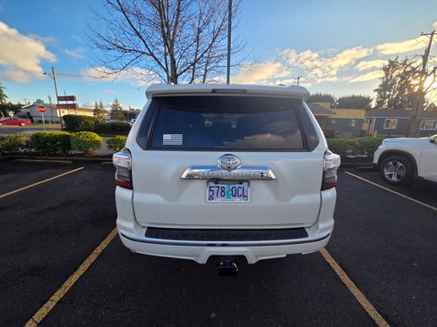 Used 2018 Toyota 4Runner Limited image 2