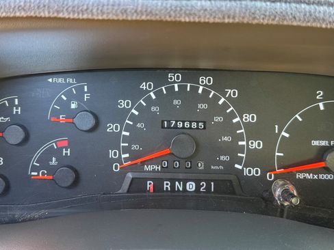 Used 1999 Ford F350 4x4 Crew Cab DRW Super Duty image 16