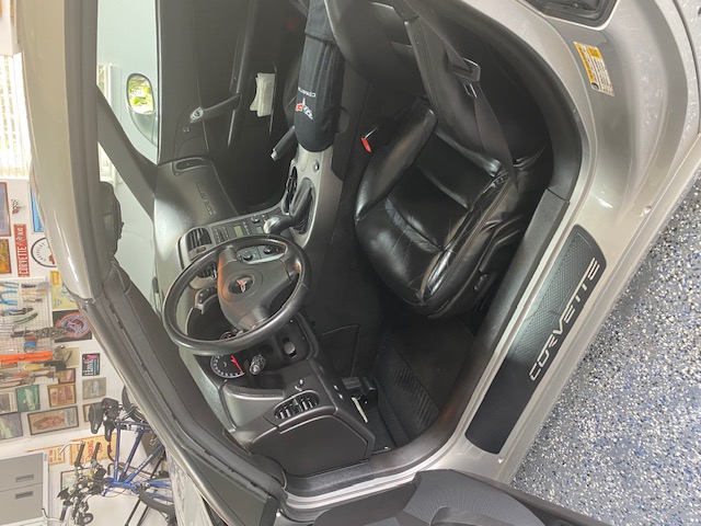 Used 2007 Chevrolet Corvette Coupe RWD image 9