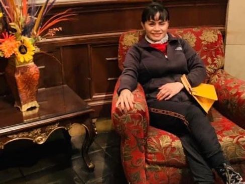 Used 2025 Toyota Corolla Cross XLE image 2