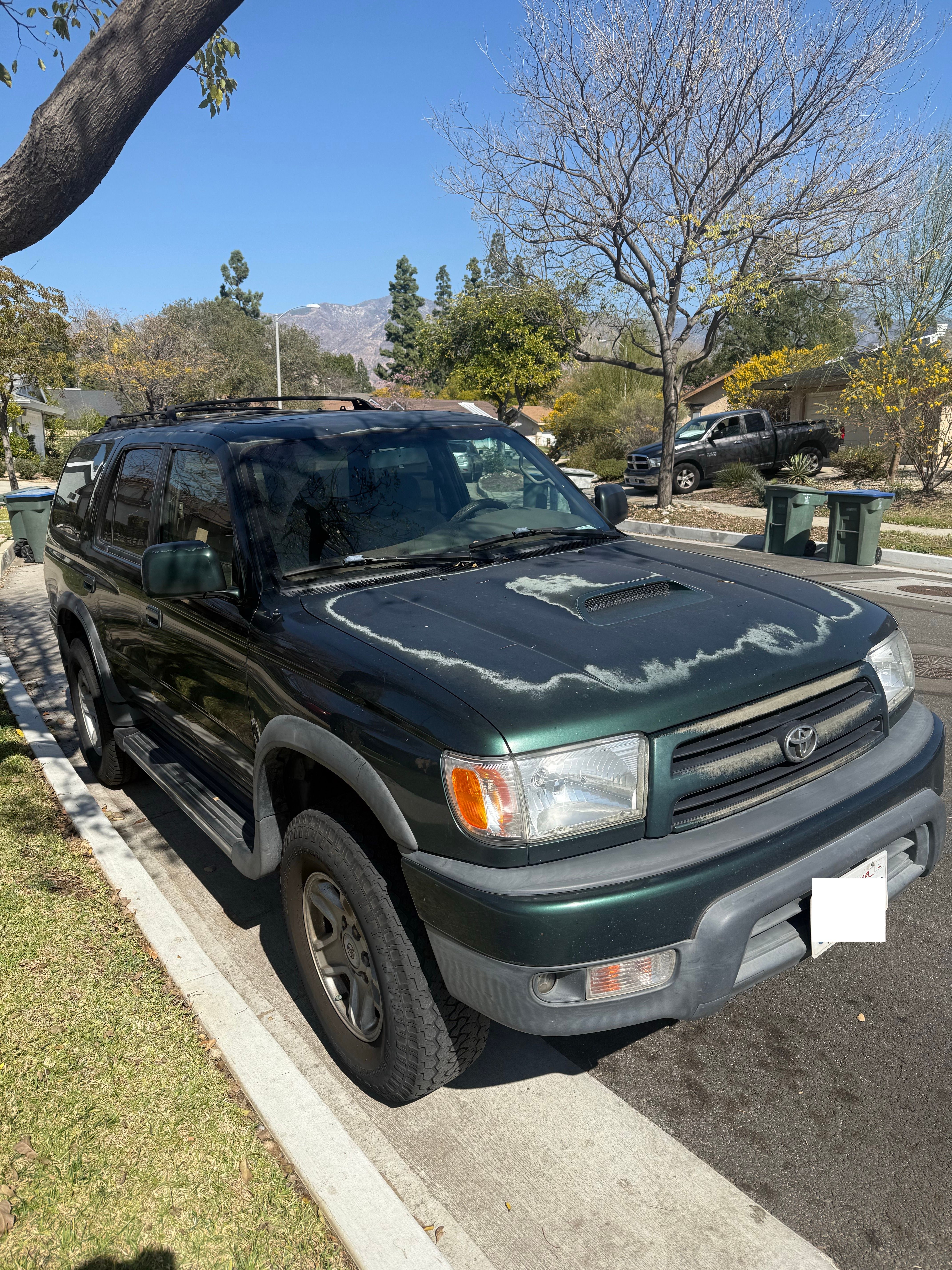 Used 1999 Toyota 4Runner SR5 w/ Upgrade Value Pkg 2 AWD/4WD image 1