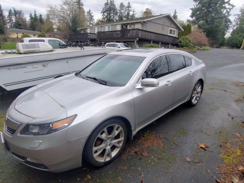 Used 2012 Acura TL SH-AWD image 2