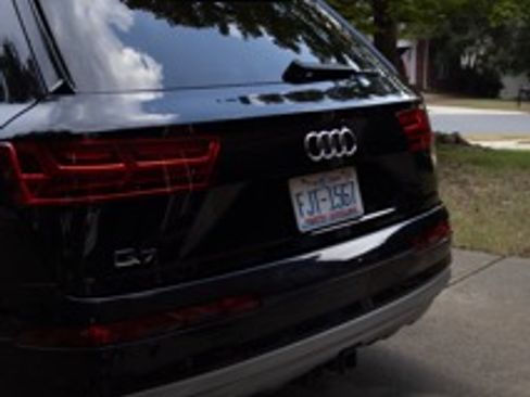 Used 2019 Audi Q7 2.0T Premium w/ Convenience Package image 6