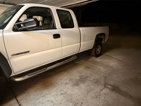 Used 2007 Chevrolet Silverado 2500 W/T image 6