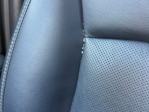 Used 2019 Subaru Outback 3.6R Limited image 4