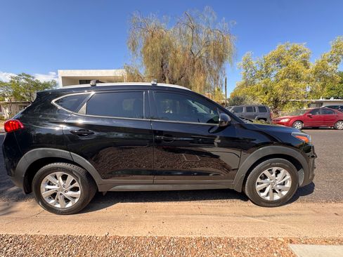 Used 2020 Hyundai Tucson Value FWD image 2